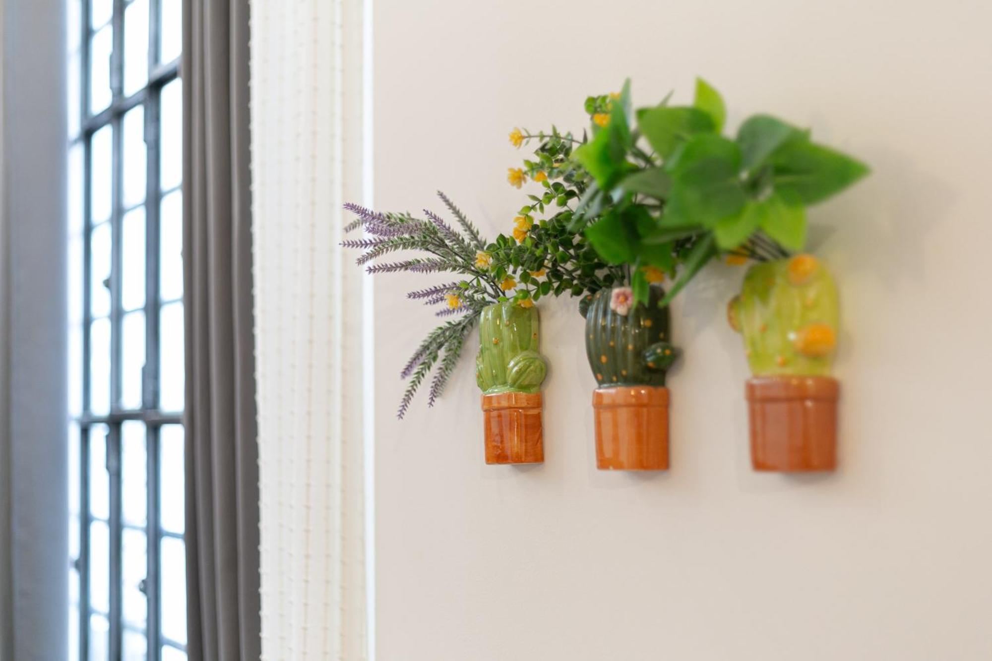 Soft Colors Exclusive Apartment - Navigli District - M2 Милано Екстериор снимка